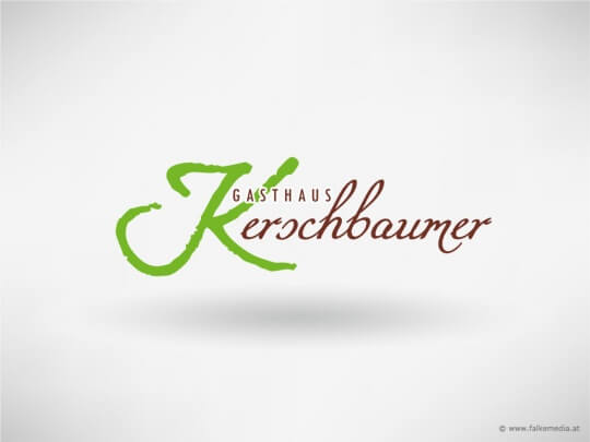 Das Logo des Gasthauses Kerschbaumer in Apfelgrün und Braun